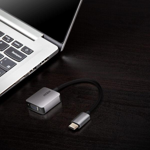 ATEN UC3002A Adaptér USB-C na VGA - Image 3